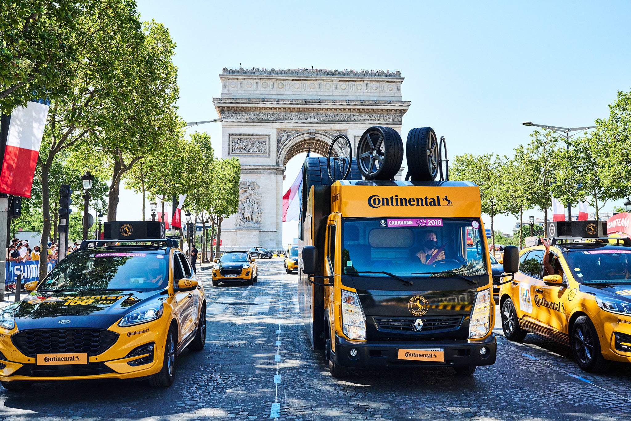 Continental at Tour de France 18/07/2021 – Tour de France 2021 – Etape 21 – Chatou / Paris Champs Elysees (108,4 km) - Caravane Publicitaire