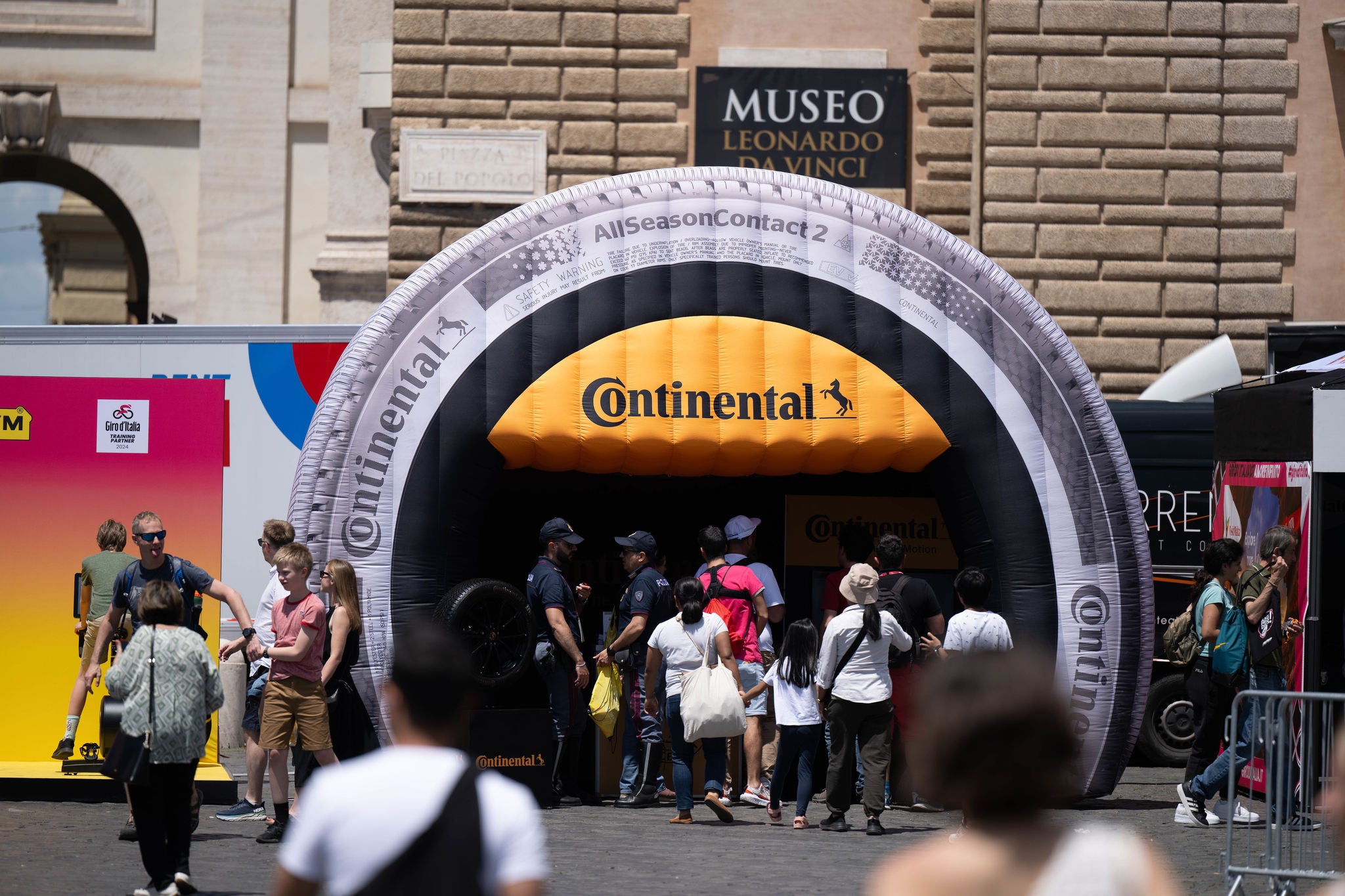 Giro d'Italia 2024 giro d'italia 2024, tappa 21, start, sponsor, mirrormedia