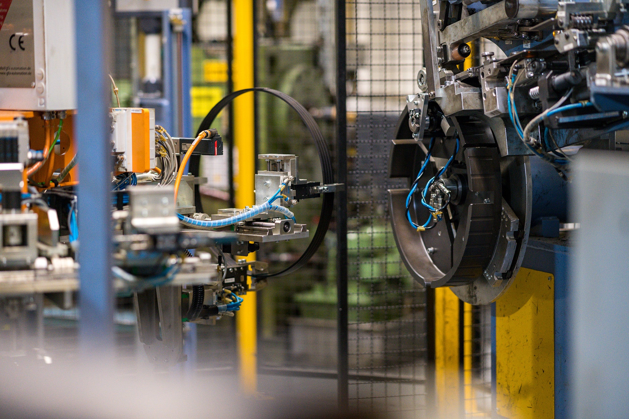Tire production Production of a tire at the Continental factory in Korbach, Germany