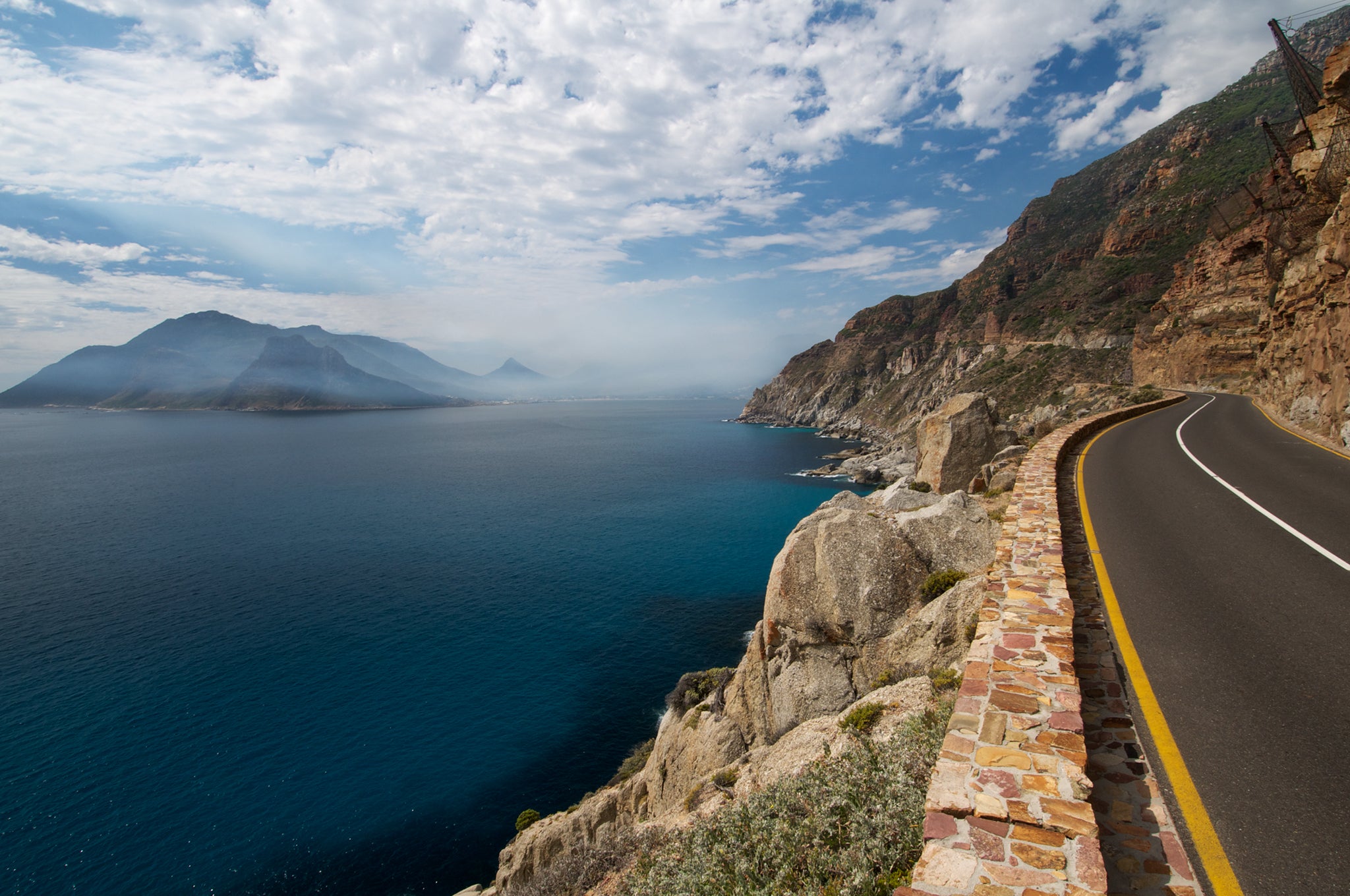 Chapman's Peak drive along Cape Peninsula, Cape Town.