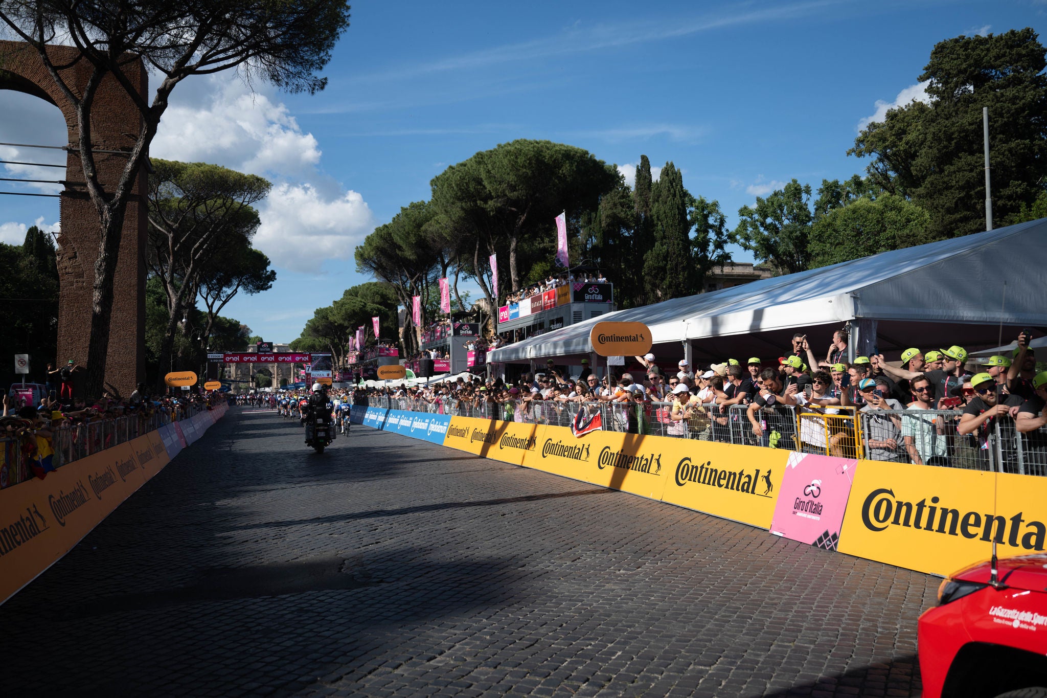 Giro d'Italia 2024 giro d'italia 2024, tappa 21, race, sponsor, mirrormedia